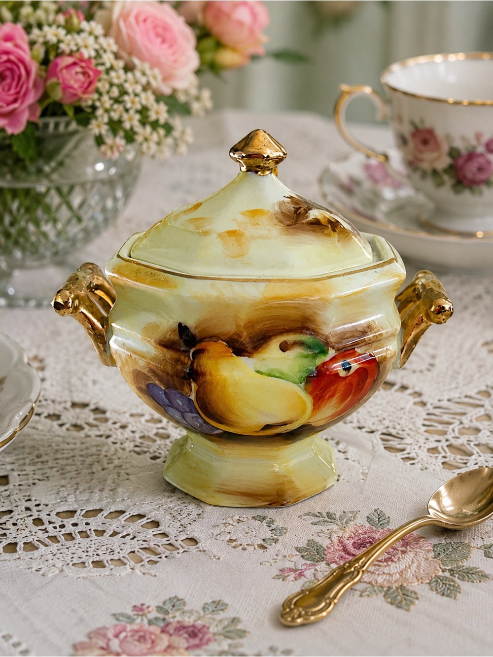 Vintage 1950s–1960s Enesco Covered Sugar Bowl with Original Spoon